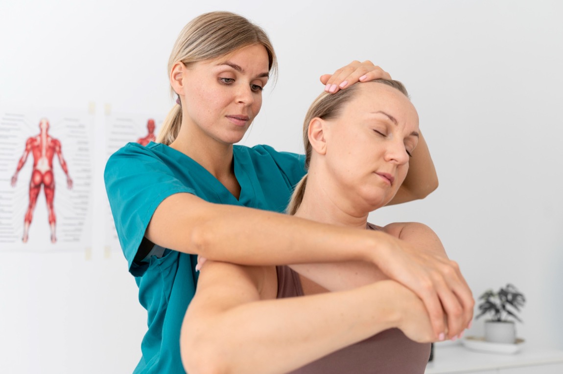 Nowe badania nad powięzią i neurobiologią bólu. Jak EBM zmienia podejście do czysto strukturalnej osteopatii?